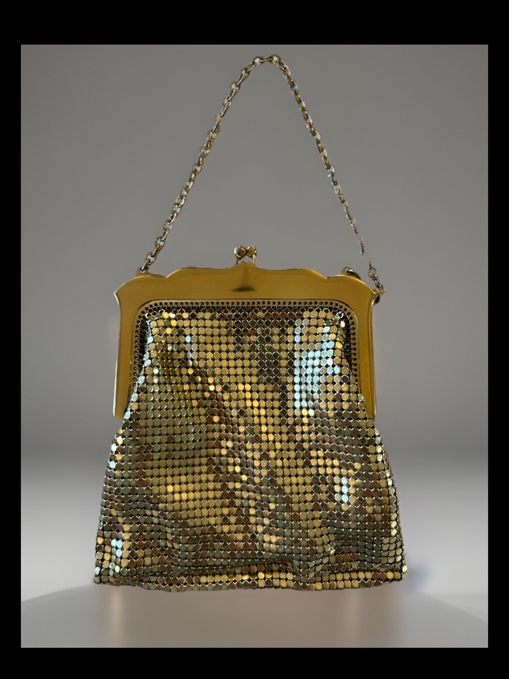 Whiting & Davis Vintage Gold Mesh Small Mini Evening Bag Purse Chain Kiss Lock
